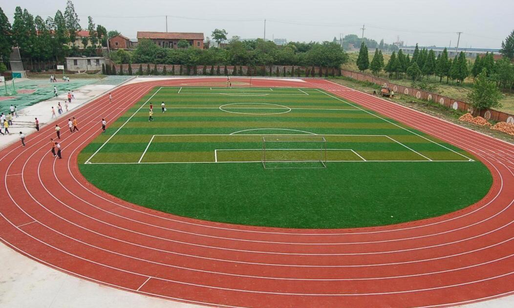 塑膠跑道建設(shè)報價