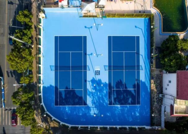 網(wǎng)球場翻新